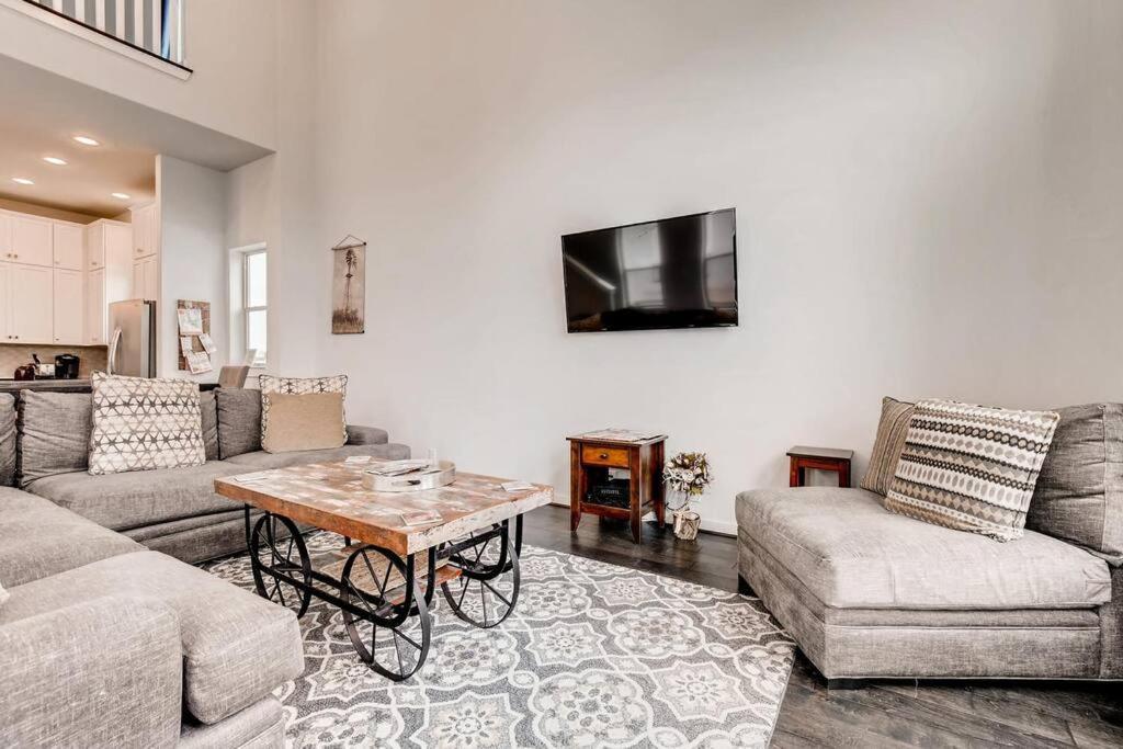 Fam Friendly 5 Bed Home Blocks To Pearl/Riverwalk! San Antonio Esterno foto